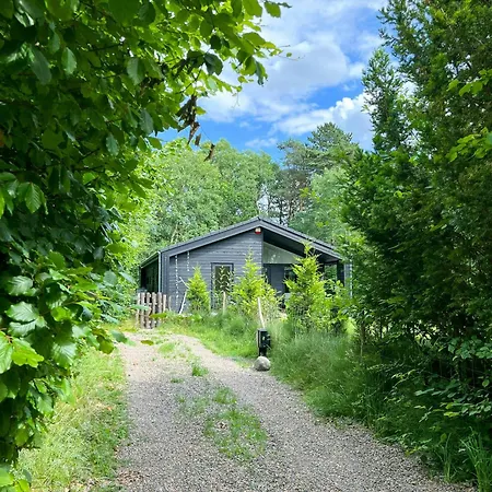 Modern Near Ellinge Feriehus Honsinge